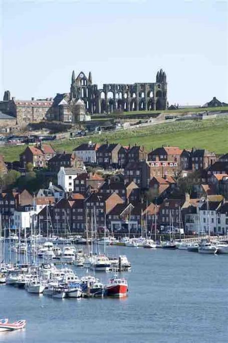 Whitehall, Thomas Turnbull Flat 3 Beautiful Apartment In Georgian House Whitby Eksteriør bilde